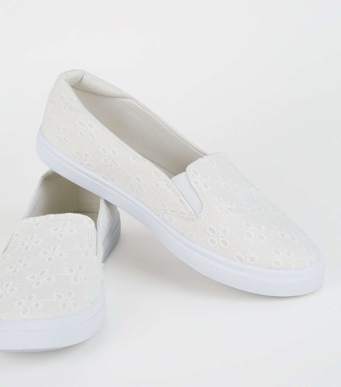Girls Off White Broderie Slip-On Trainers Image 4