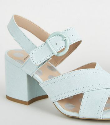 Mint green 2025 heels new look