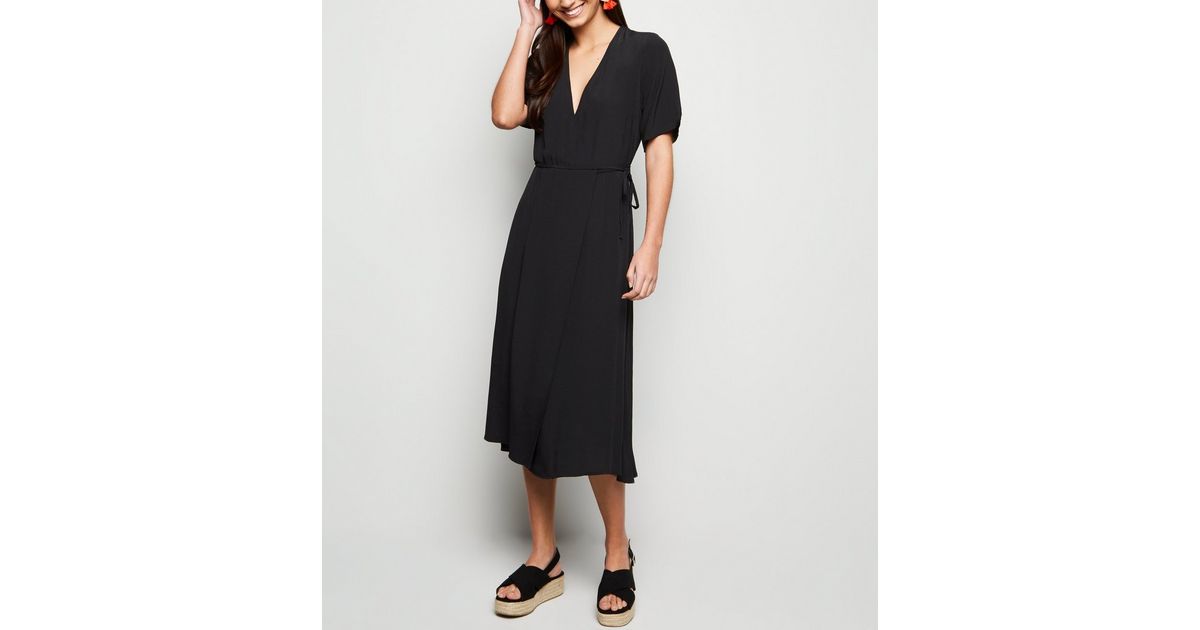 Black Tie Side Midi Wrap Dress | New Look