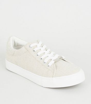 new look white canvas shoes