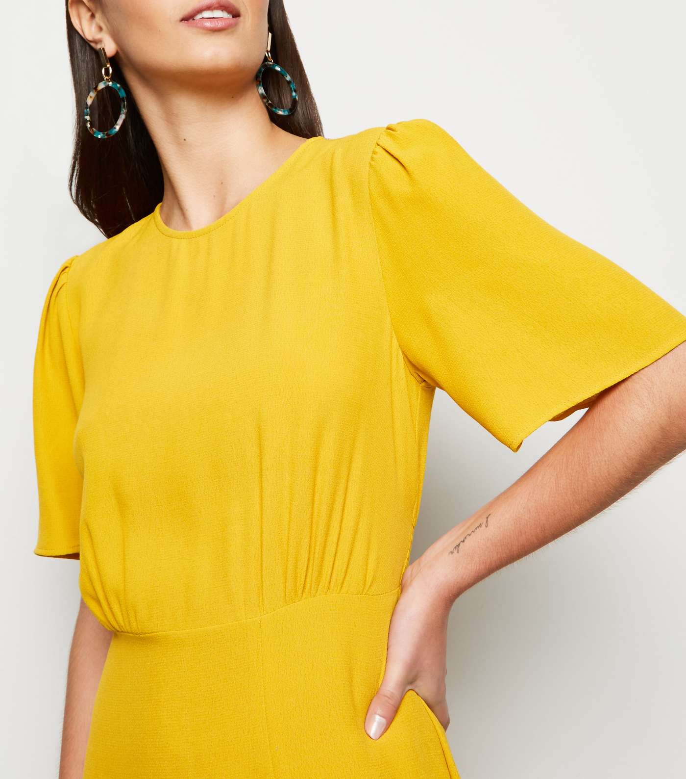 Mustard Side Split Short Sleeve Midi Dress Image 3