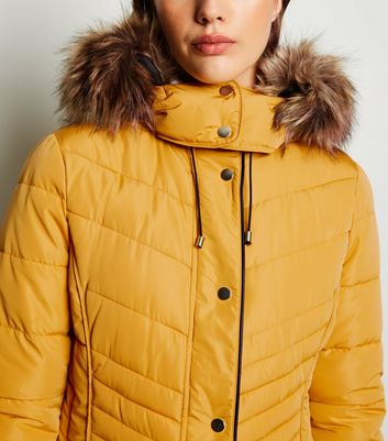 puffer coat mustard