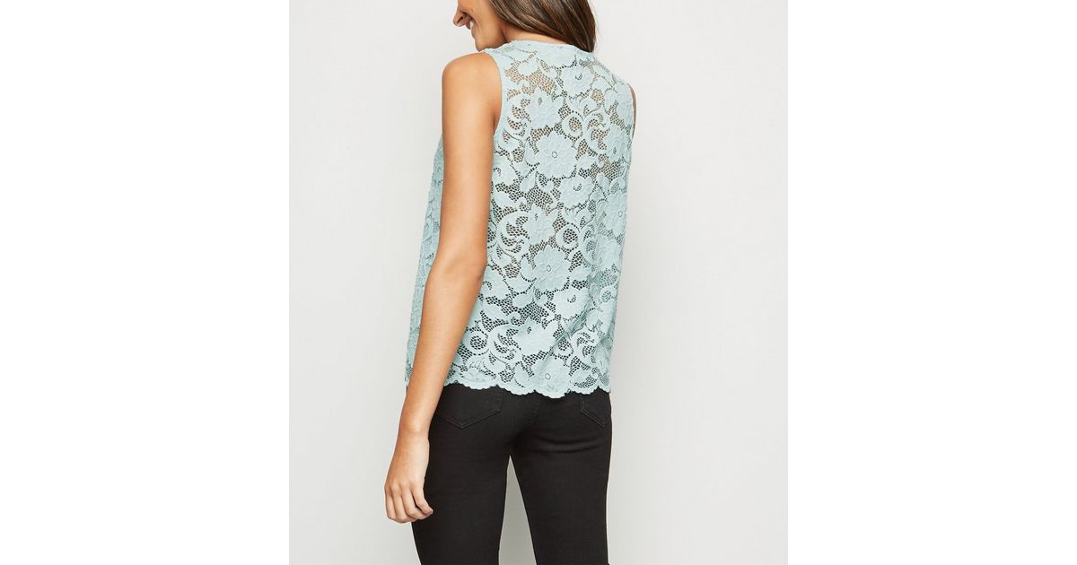 Mint Green Scallop Edge Lace Vest Top New Look