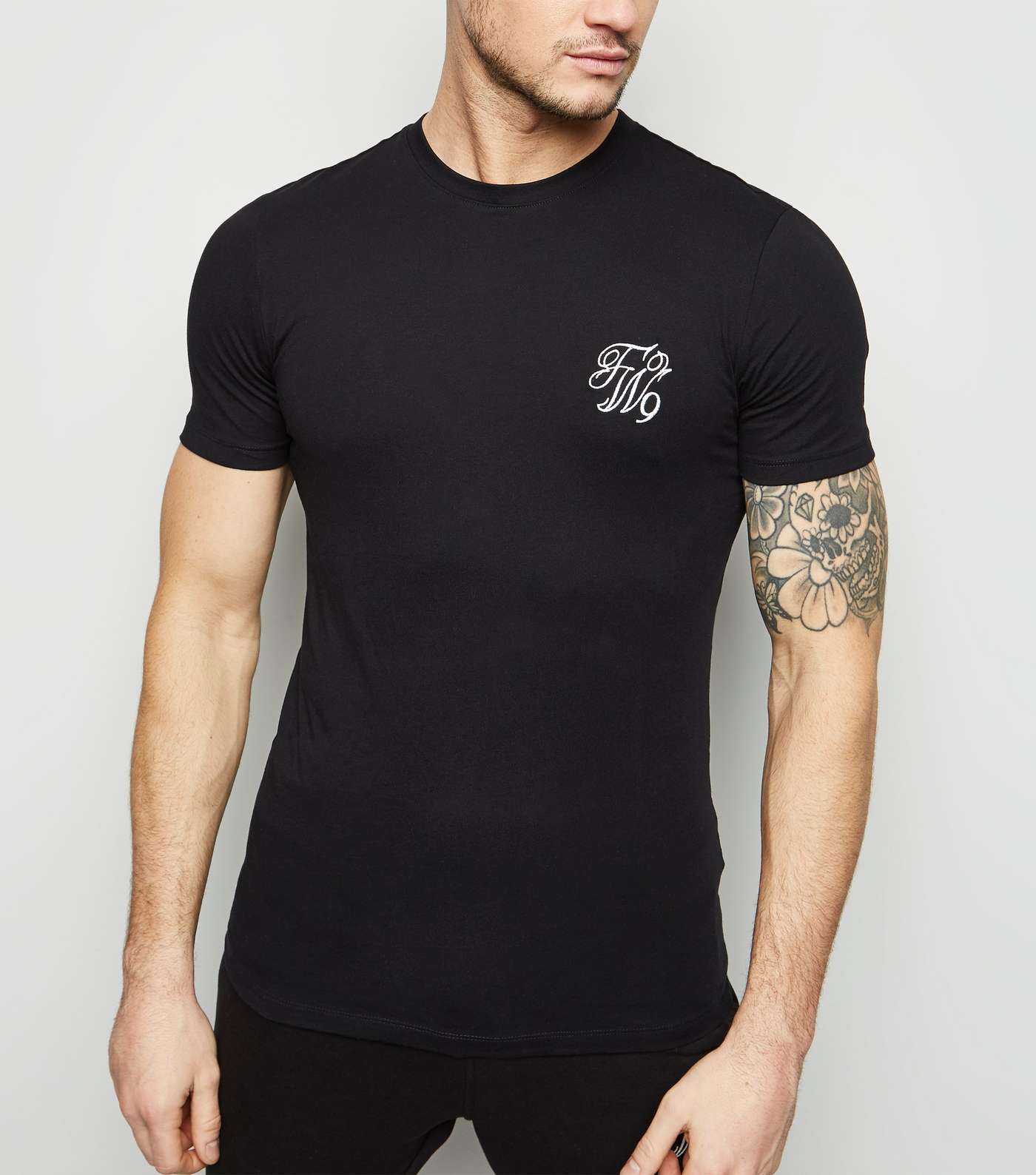 Black TW9 Embroidered Muscle Fit T-Shirt