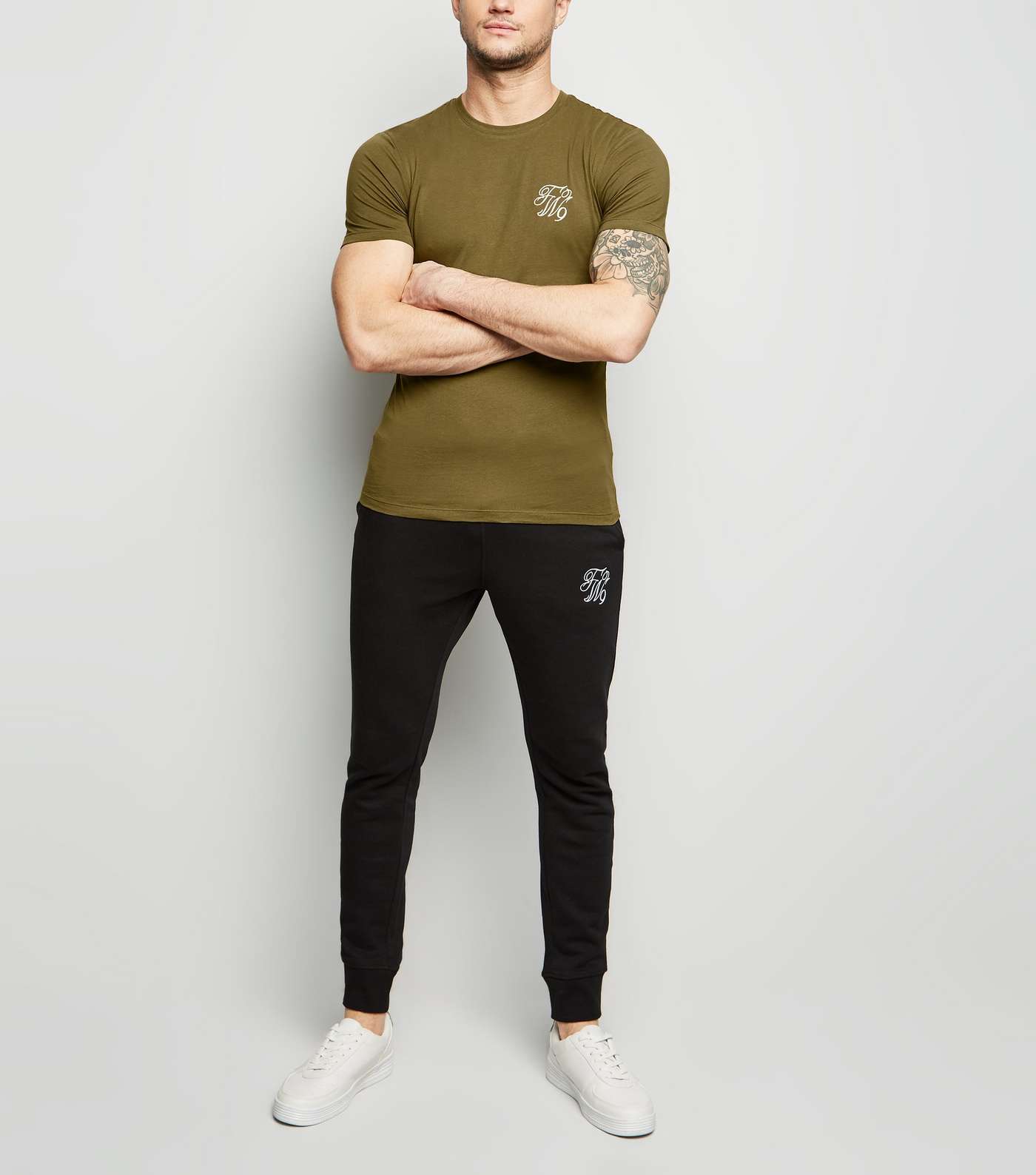 Green TW9 Embroidered Muscle Fit T-Shirt Image 2