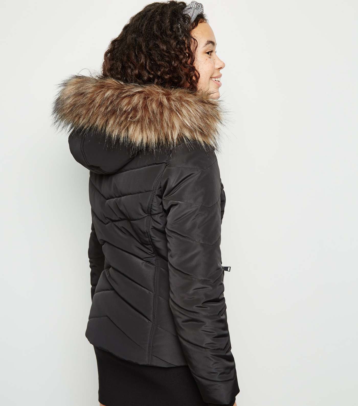 Girls Black Faux Fur Trim Fitted Puffer Coat Image 3