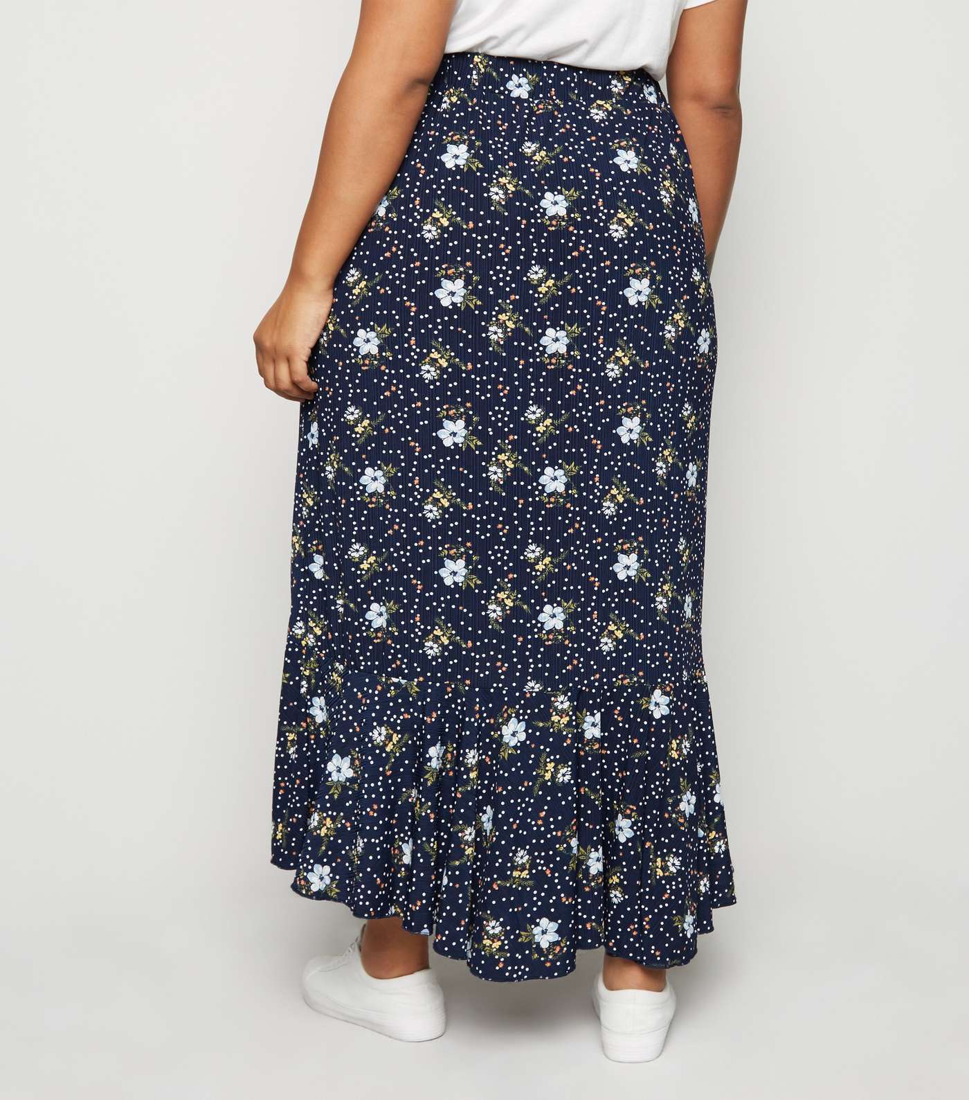 Blue Vanilla Curves Navy Floral Midi Wrap Skirt Image 3