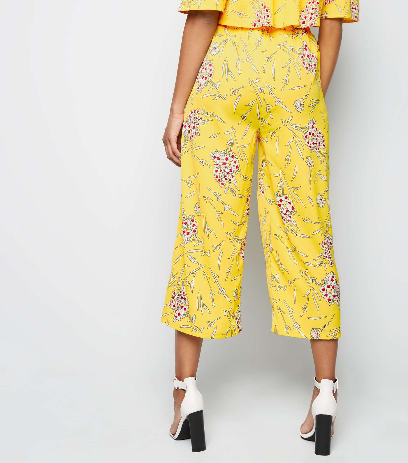 Cameo Rose Yellow Floral Belted Culottes  Image 5