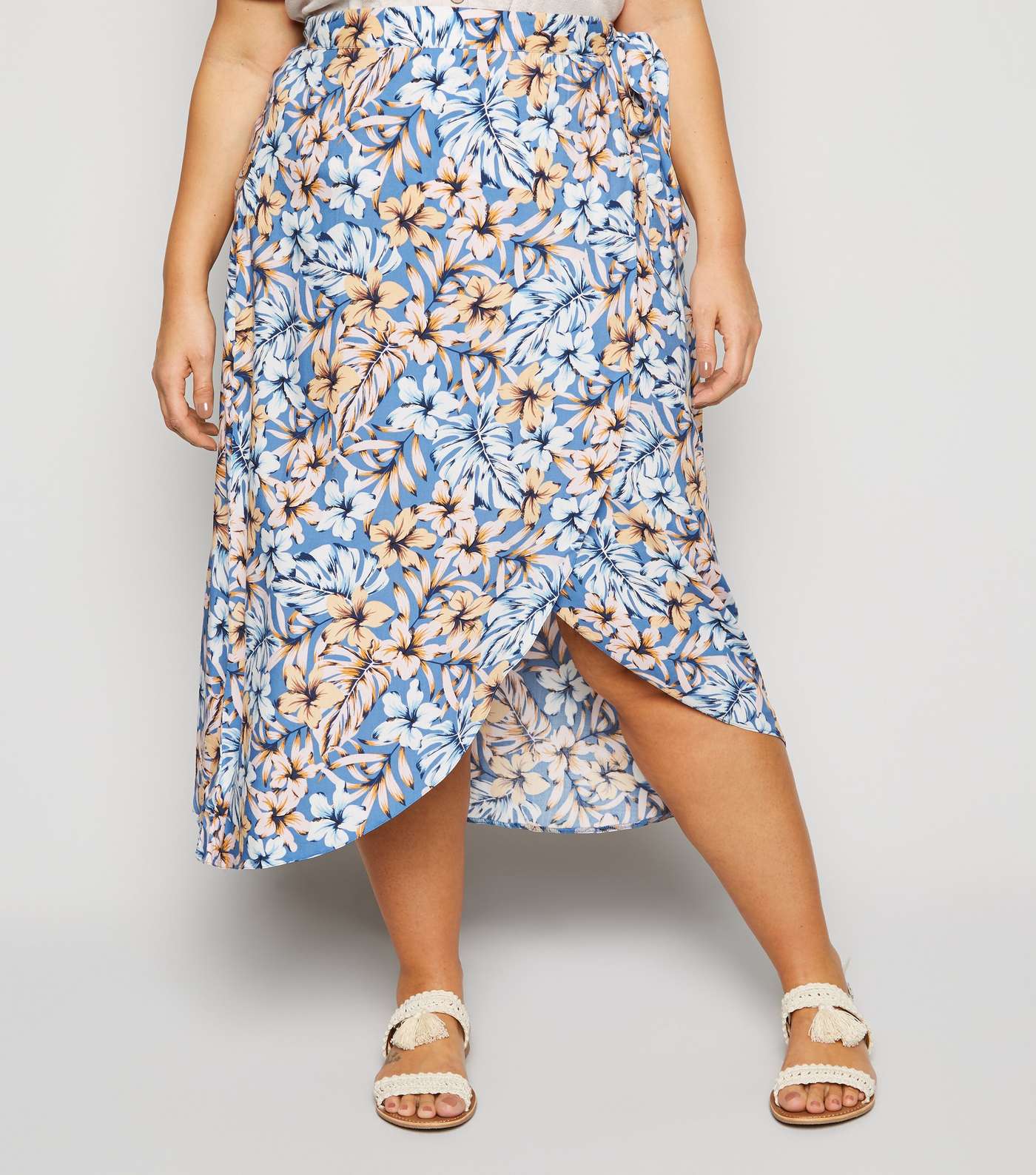 Curves Blue Tropical Floral Wrap Midi Skirt Image 2