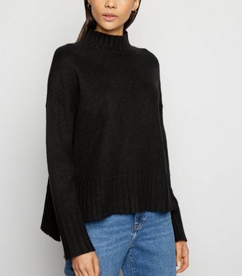 black high neck knit