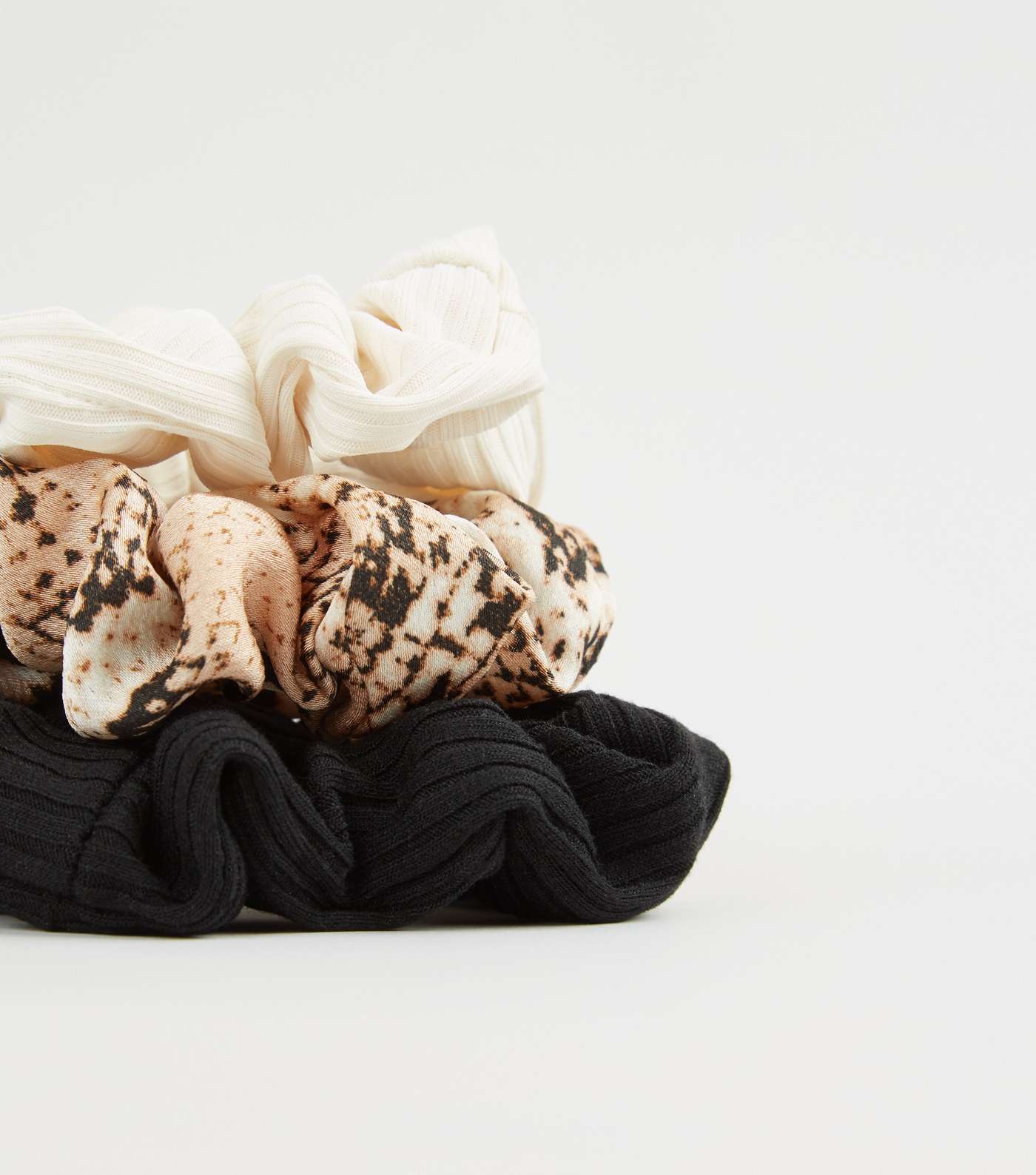 3 Pack Black White and Snake Print Scrunchies  Image 2