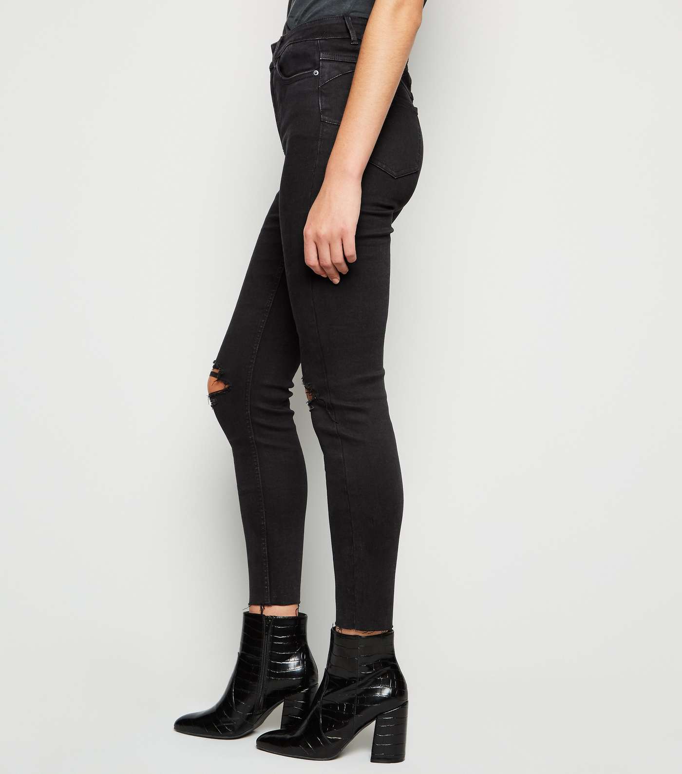 Black 'Lift & Shape' Ripped Knee Jenna Skinny Jeans Image 3
