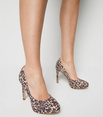 leopard print courts