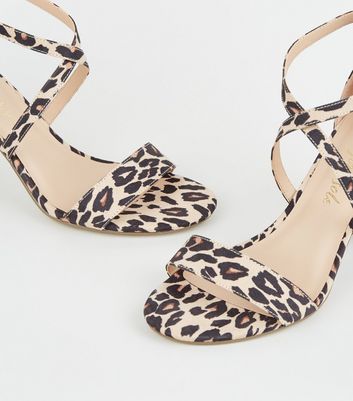 New look best sale leopard print heels