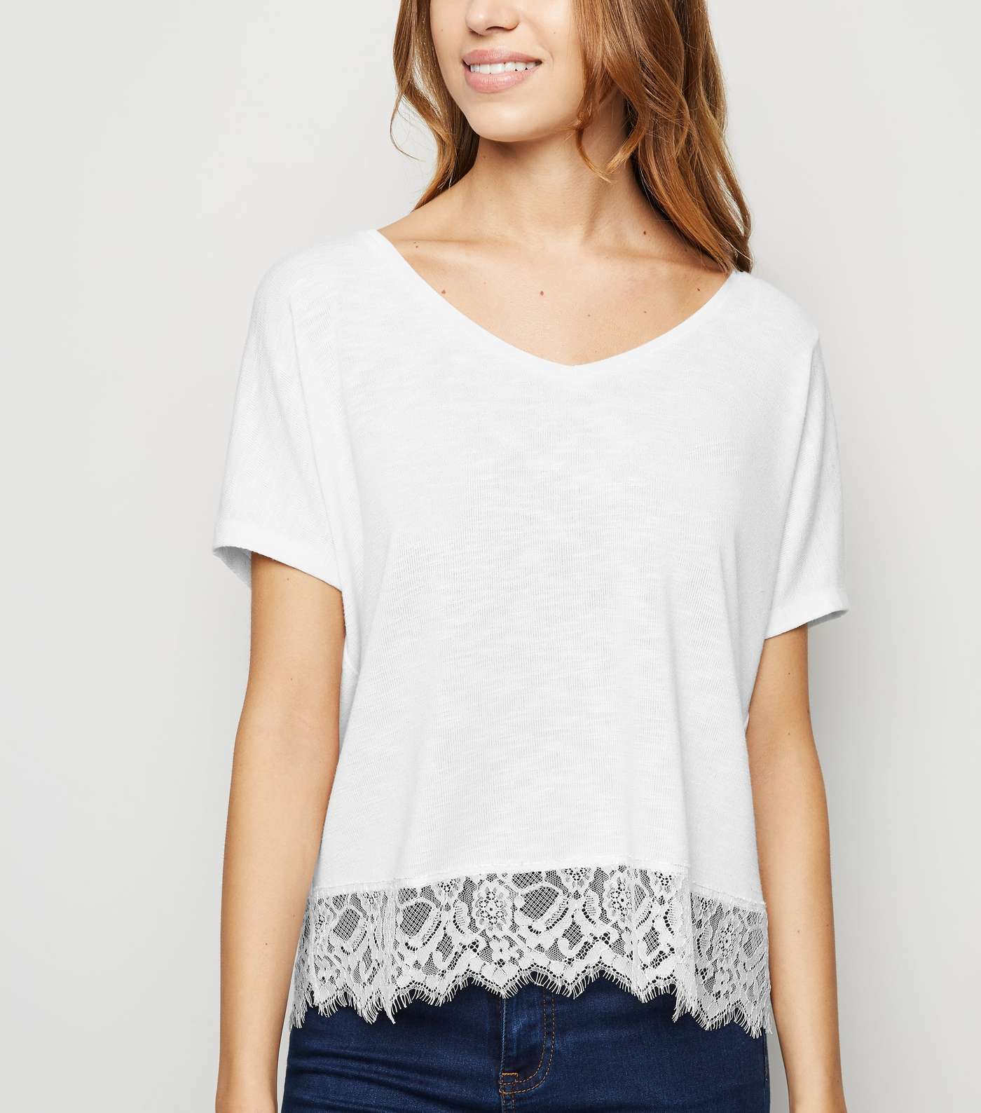 White Fine Knit Lace Hem T-Shirt