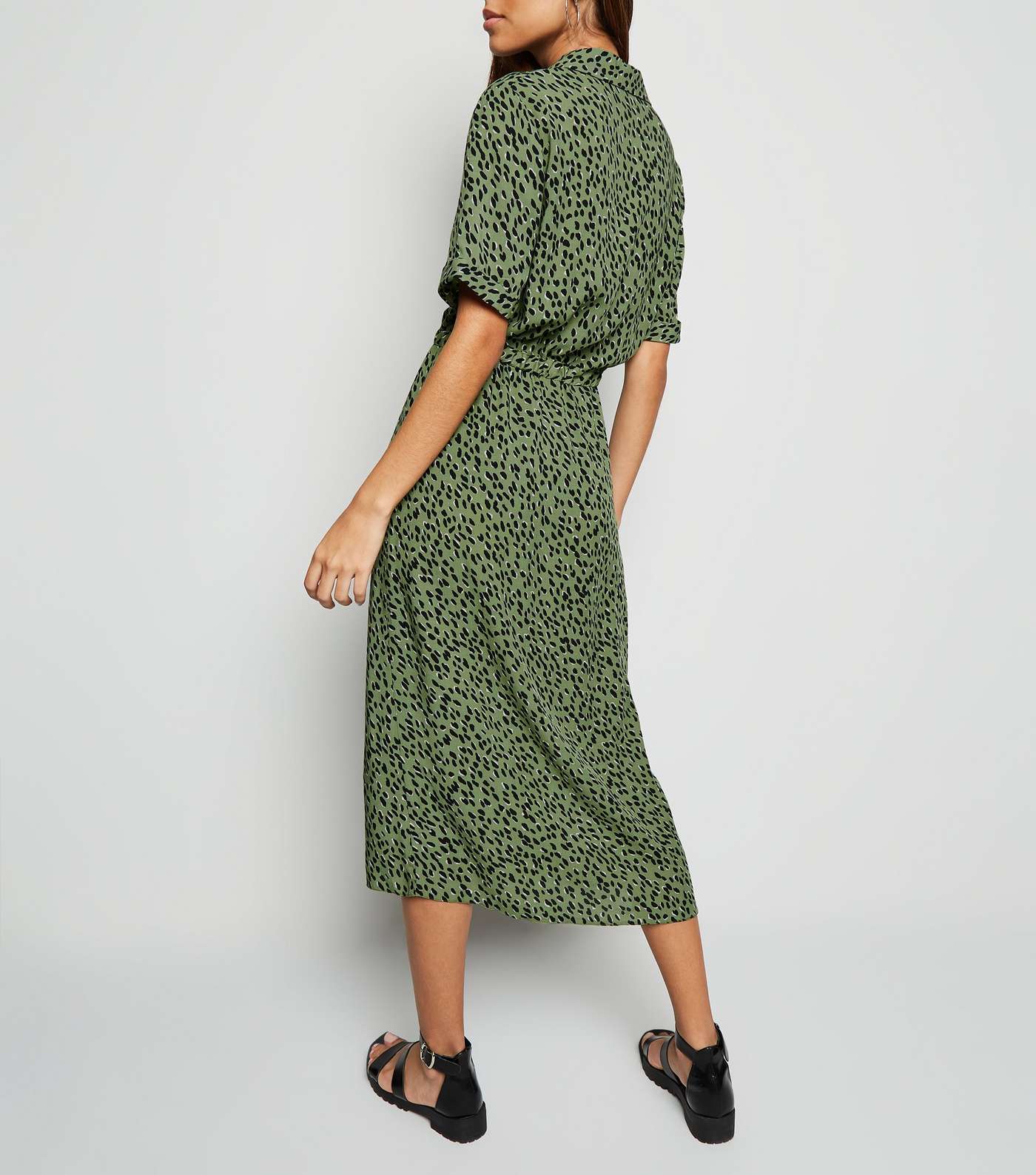 Green Spot Drawstring Waist Midi Shirt Dress Image 2