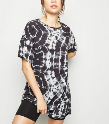 t shirt dress with shorts