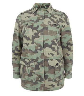 Curves Olive Camo 4 Pocket Utility Jacket New Look