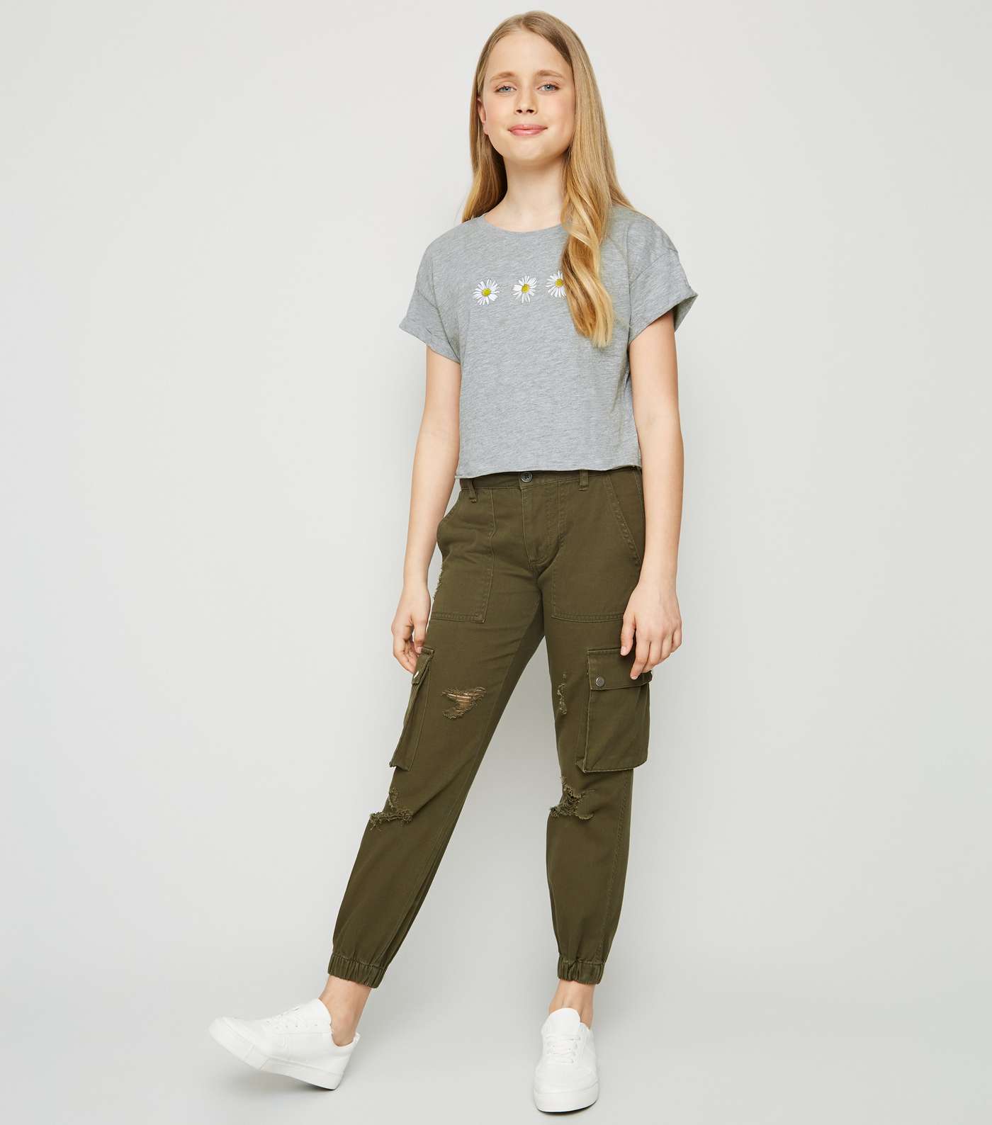 Girls Grey Daisy T-Shirt Image 2