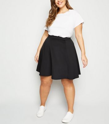 t shirt and skater skirt