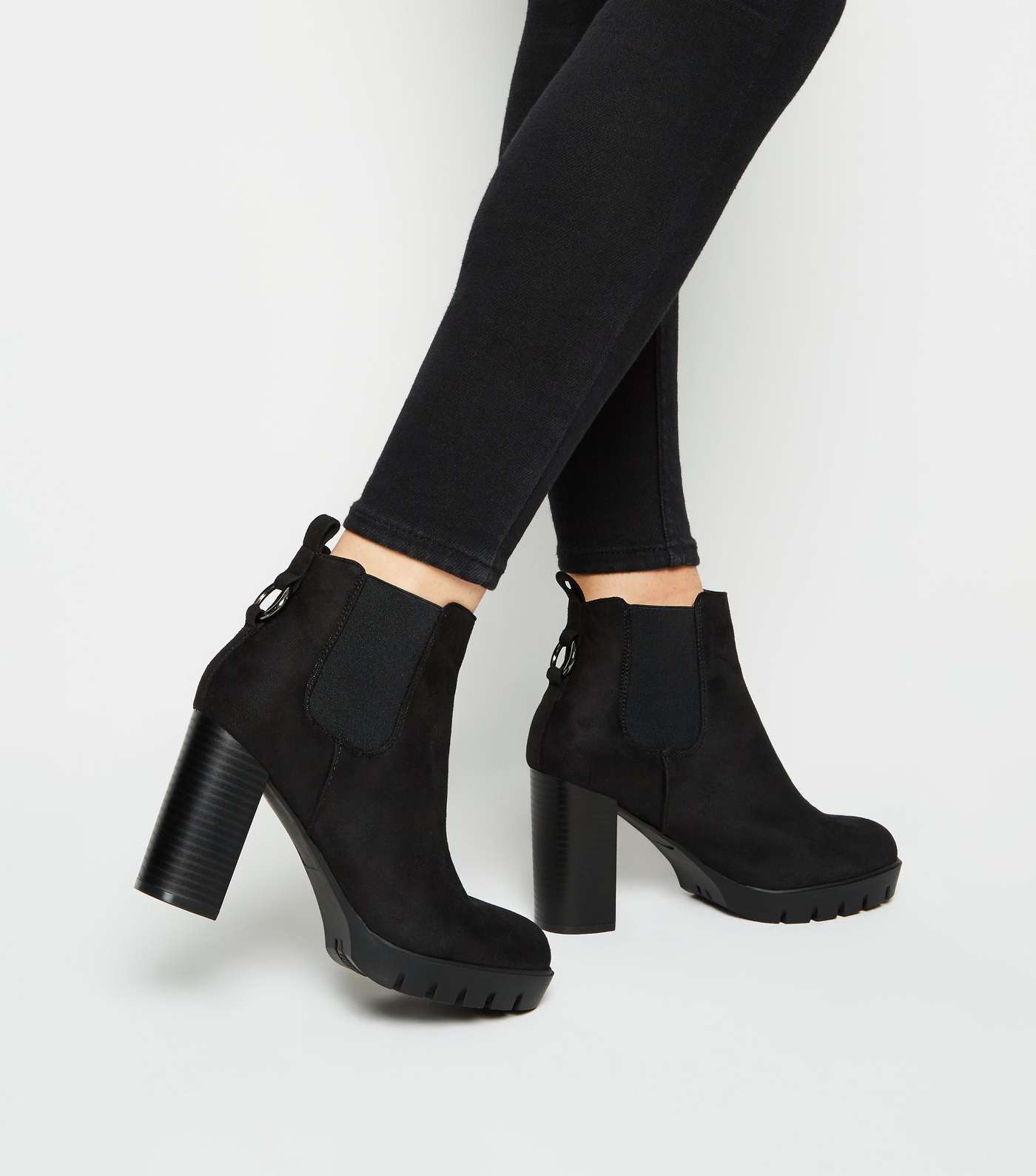 Wide Fit Black Ring Back Heeled Chelsea Boots Image 2