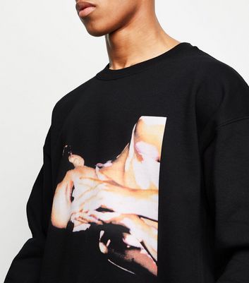 Ariana clearance finger sweatshirt