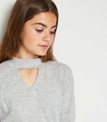 Jumper with neck choker best sale