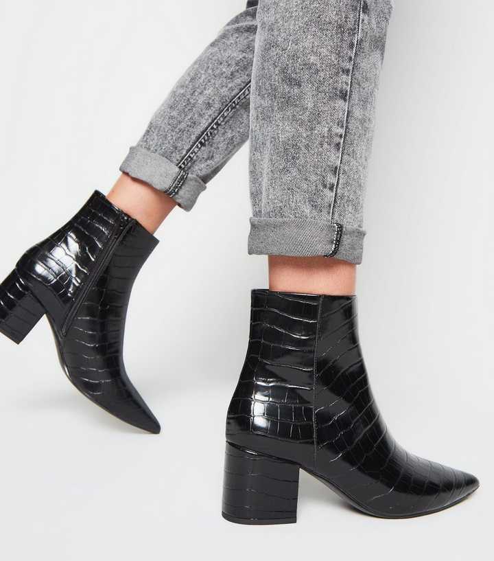 croc pointed boots