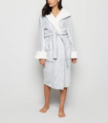 Pale Grey Fluffy Hooded Dressing Gown 