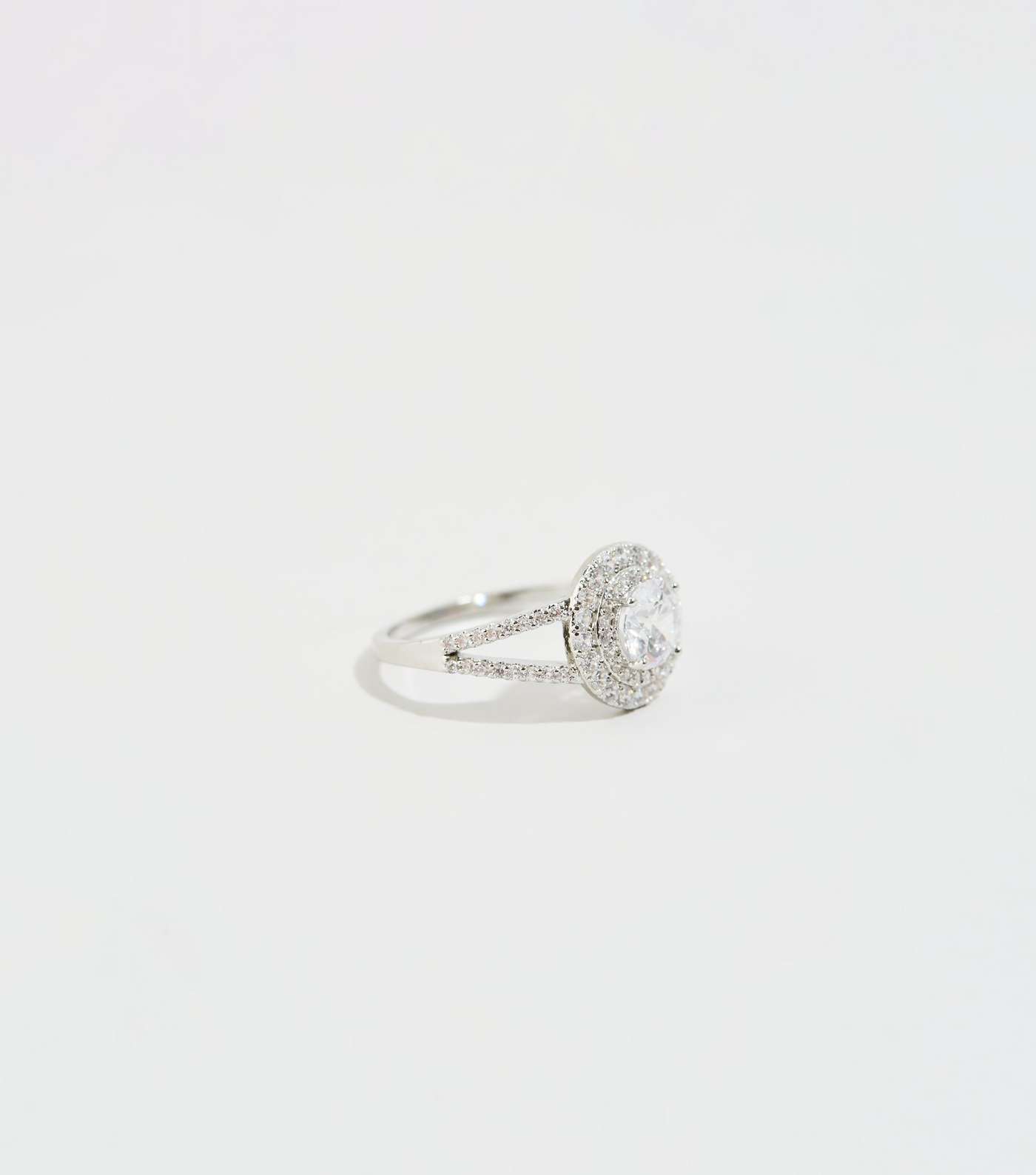 Silver Premium Round Diamanté Ring