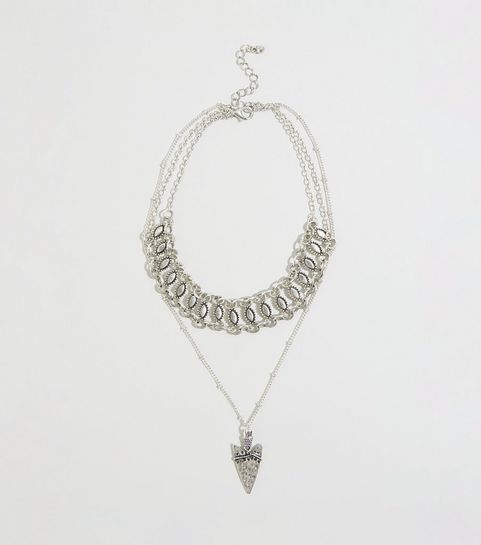 Silver Hammered Pendant Choker
