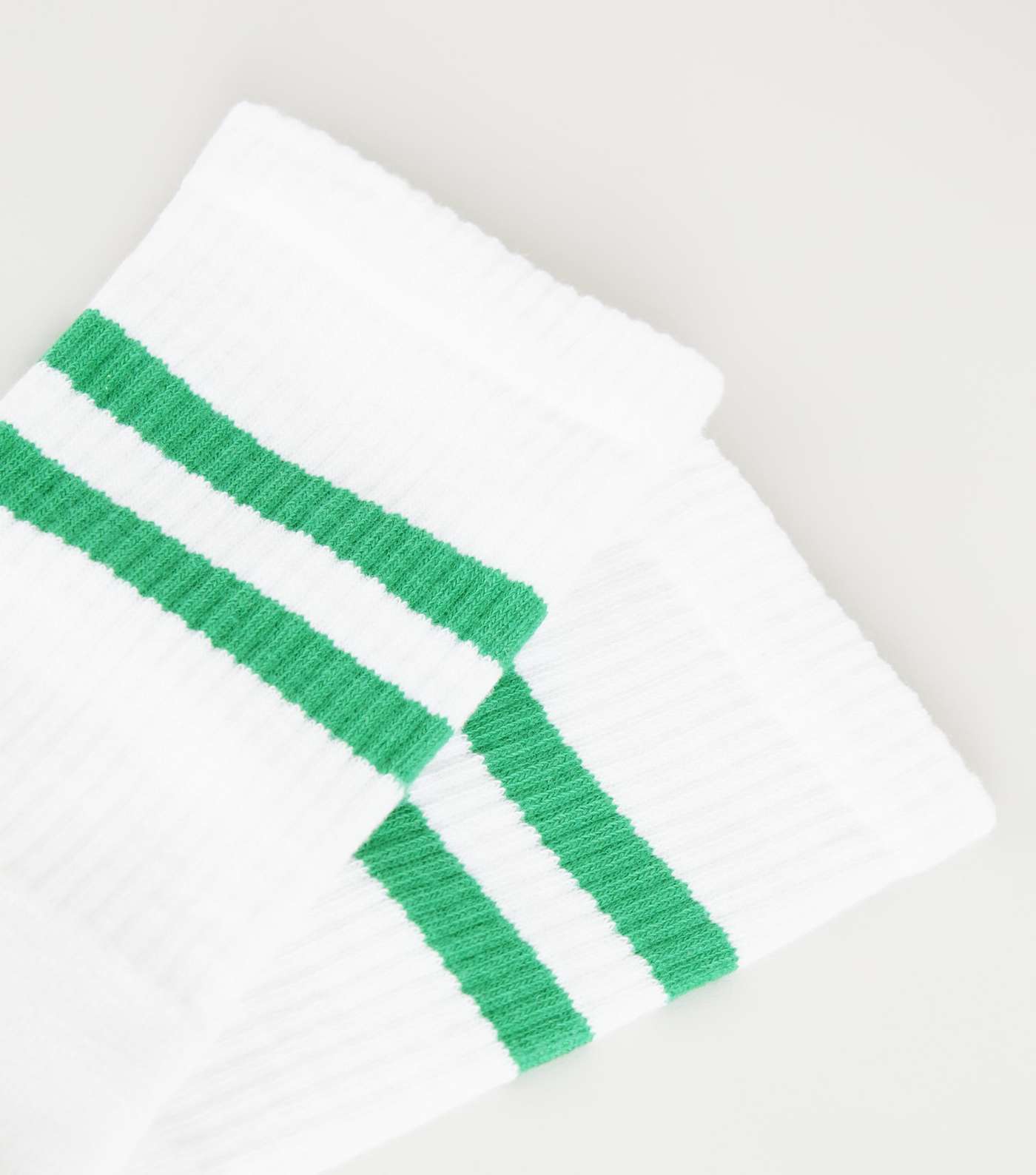 Green Stripe Pattern Socks Image 2