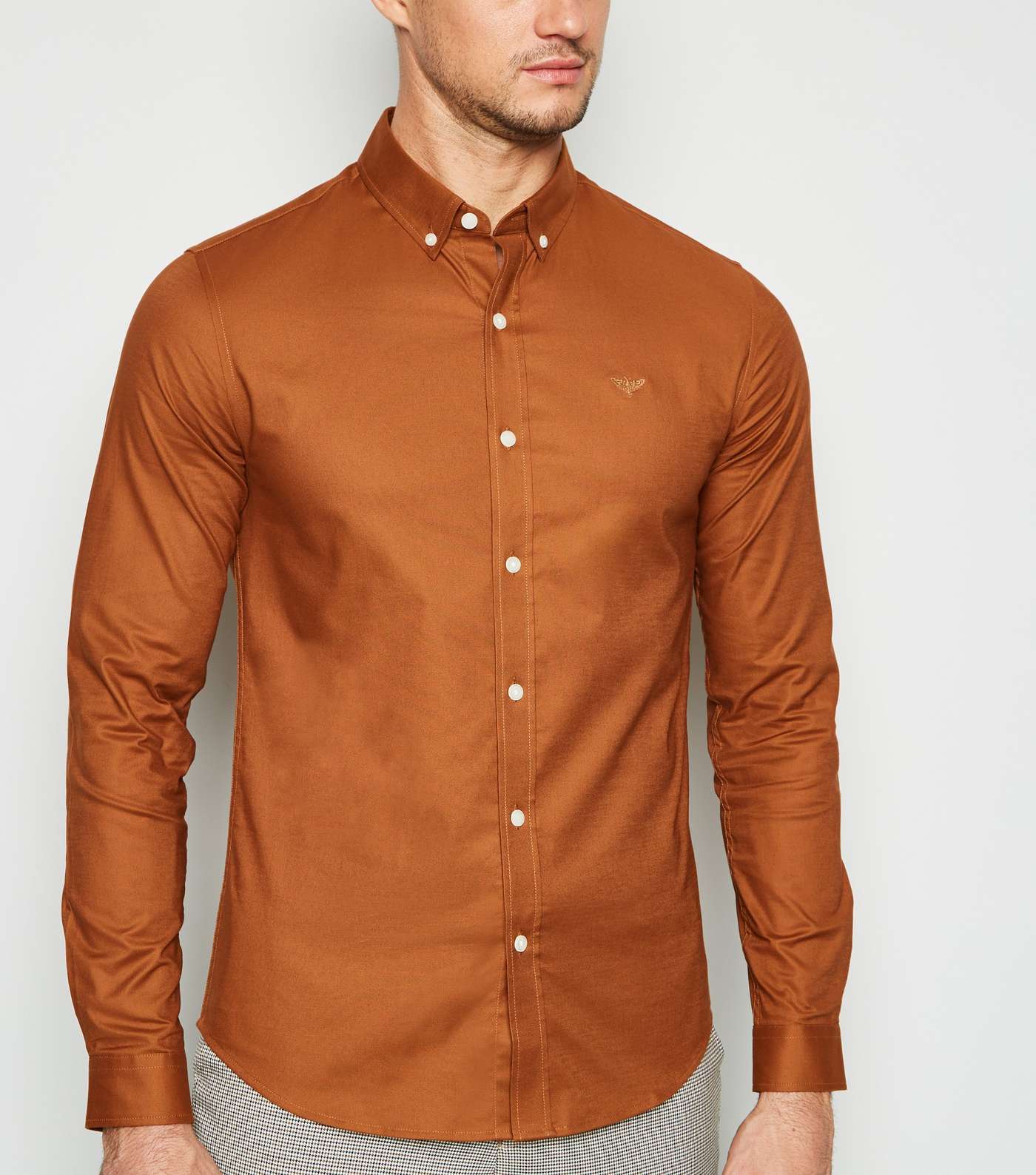 Tan Bee Embroidered Muscle Fit Oxford Shirt