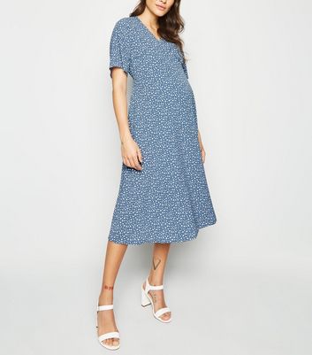 maternity clothing