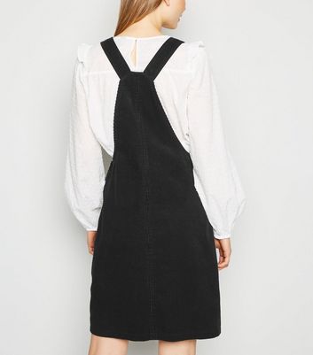 new look tall pinafore