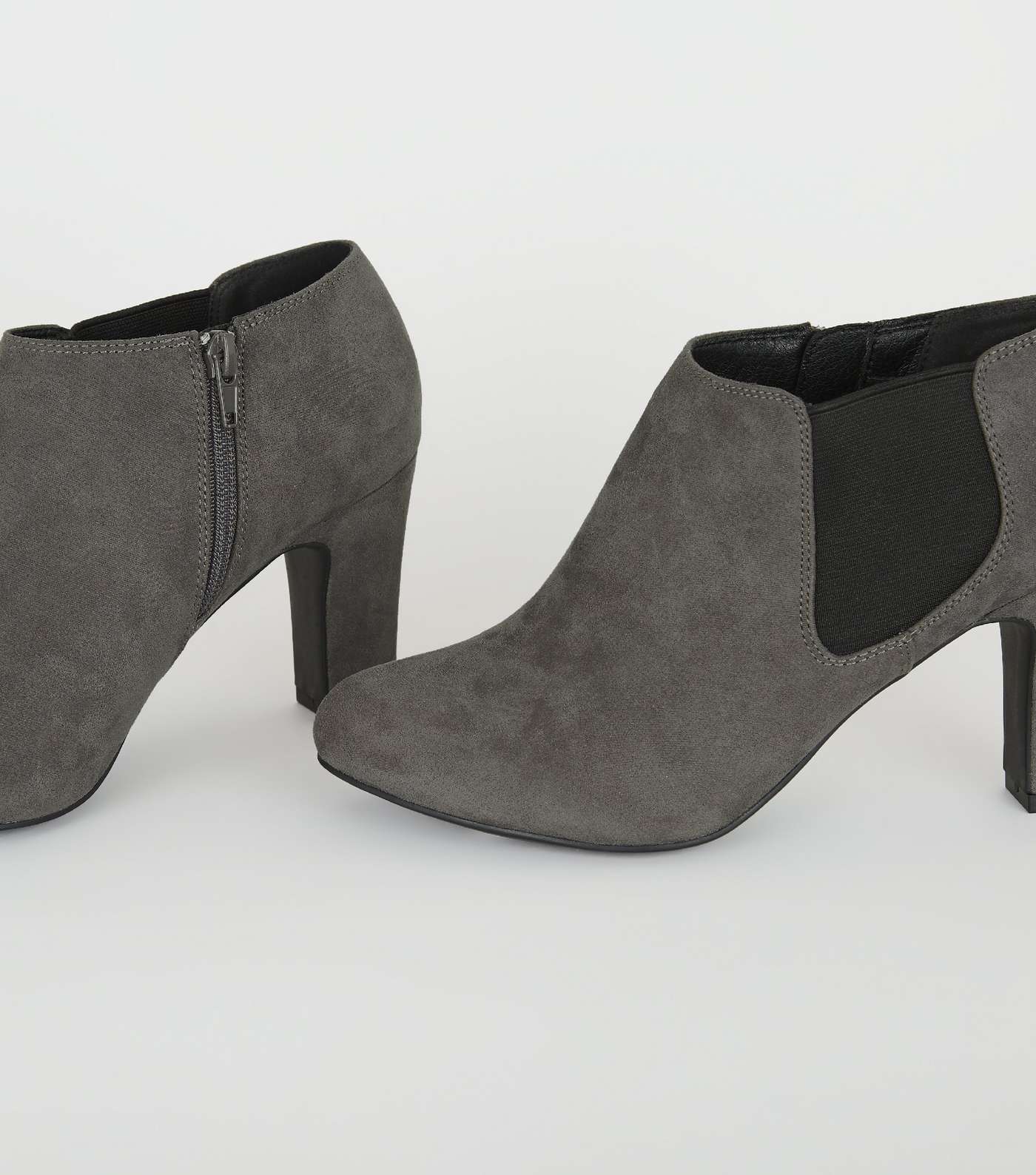 Wide Fit Grey Block Heel Chelsea Shoe Boots Image 4