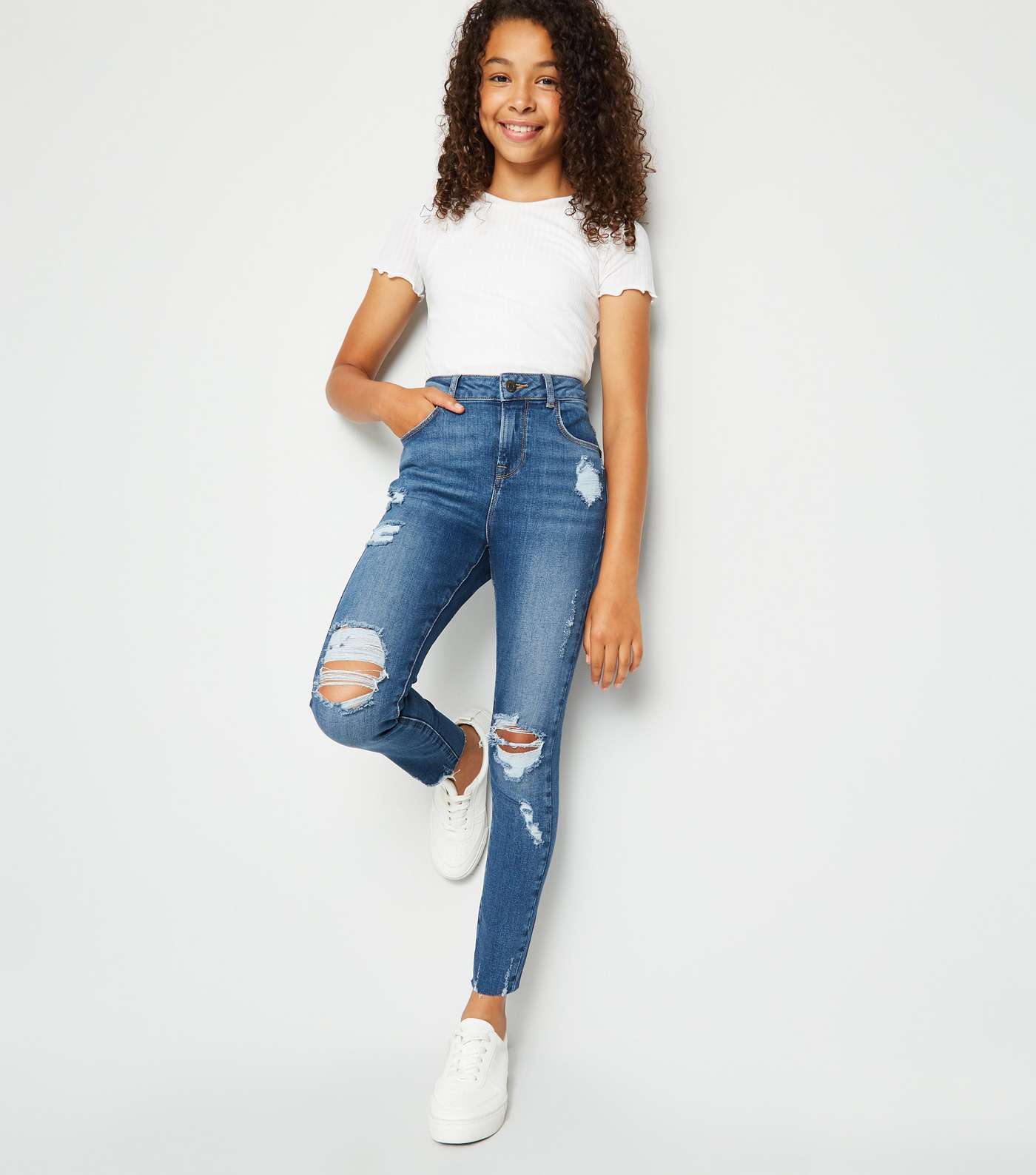 Girls Blue Ripped Mid Wash Skinny Jeans Image 5