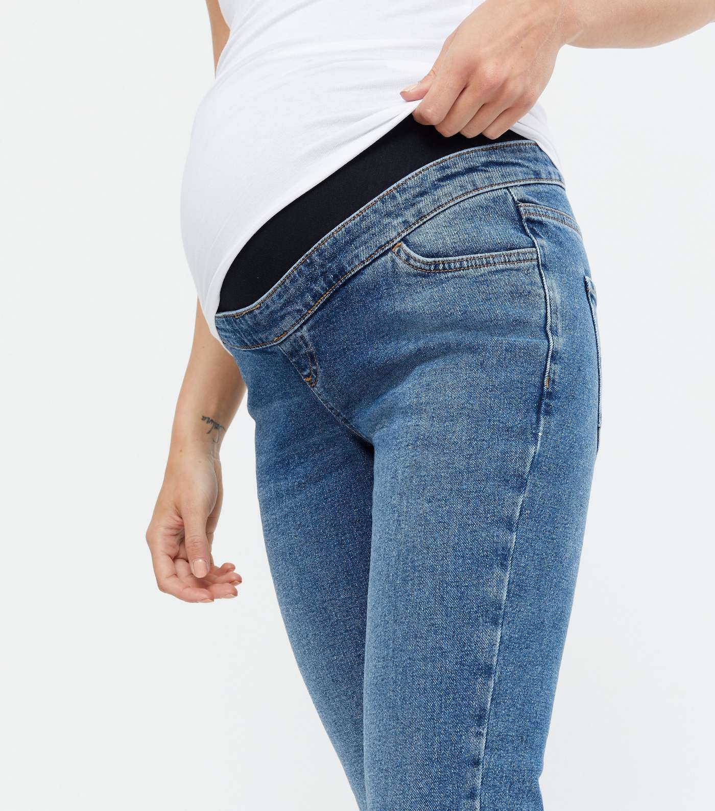 Maternity Blue Ripped Over Bump Tori Mom Jeans Image 3