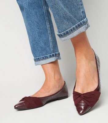 Ladies burgundy hot sale flat shoes