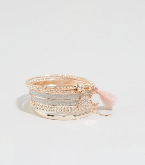 Roségoldfarbene Armreife mit Quastenanhängern, 9er-Pack 