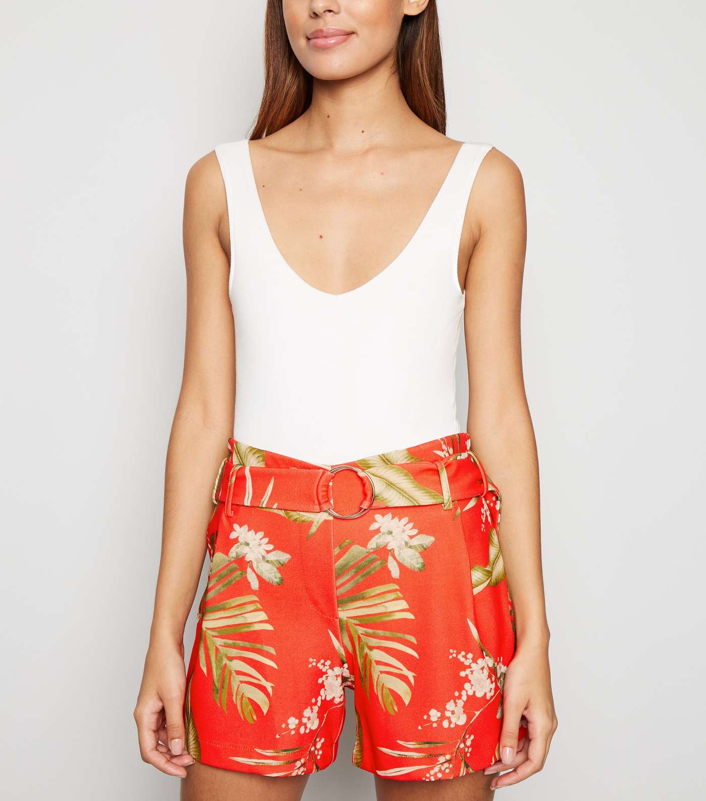 Cameo Rose Red Tropical Belted Shorts 