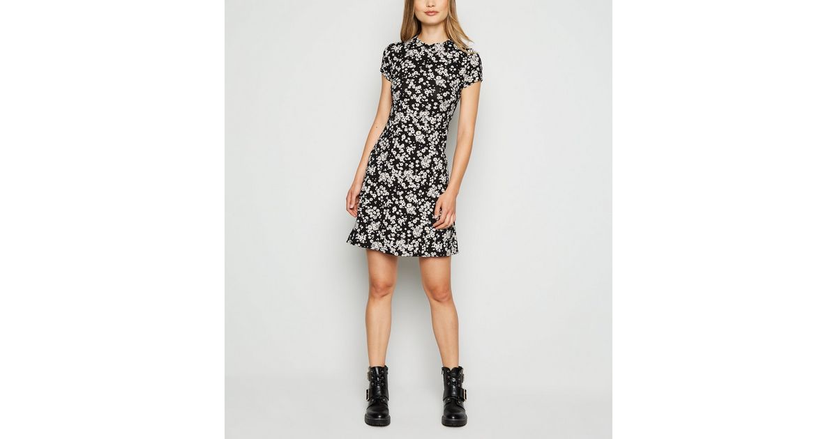 Black Floral Jersey Skater Dress | New Look