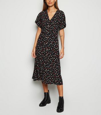 black midi dress with boots