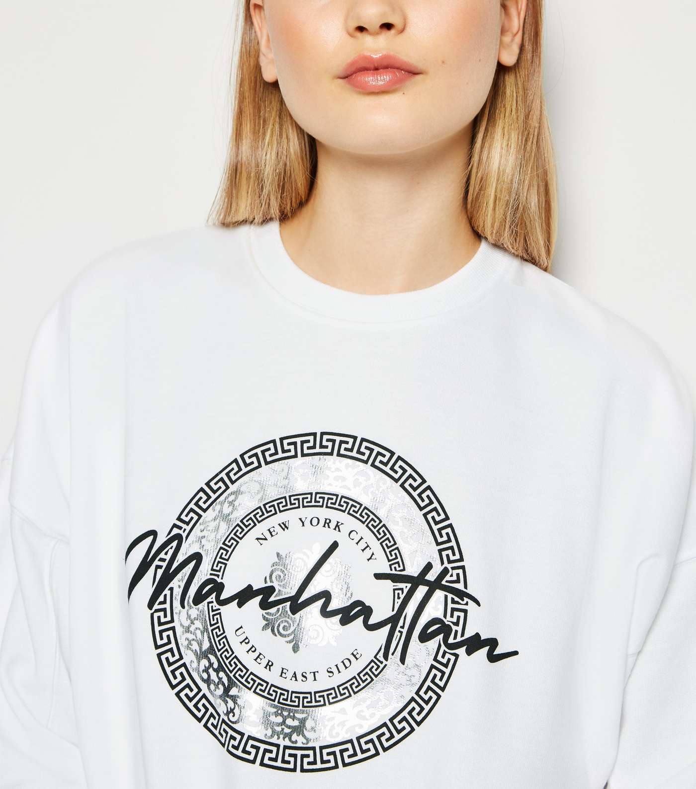 White Manhattan Slogan Metallic Sweatshirt Image 5