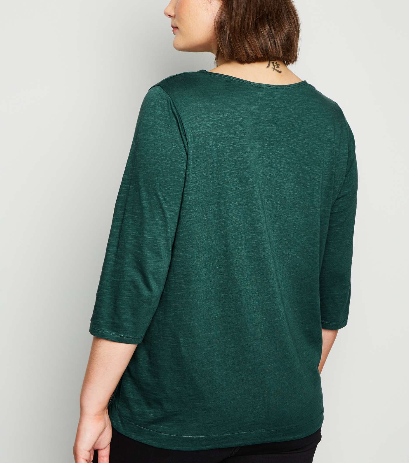 Curves Dark Green 3/4 Sleeve Button Side T-Shirt Image 3
