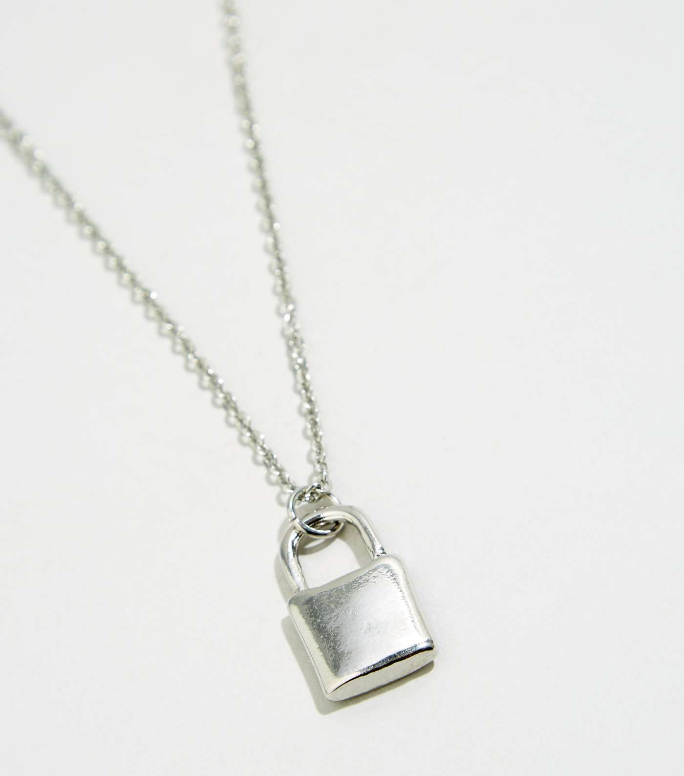 Silver Padlock Pendant Chain Necklace Image 3