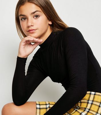 girls mock neck