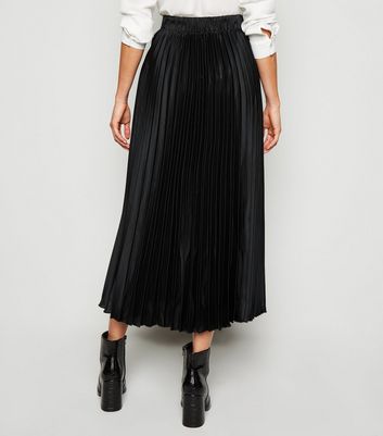 black ankle skirt