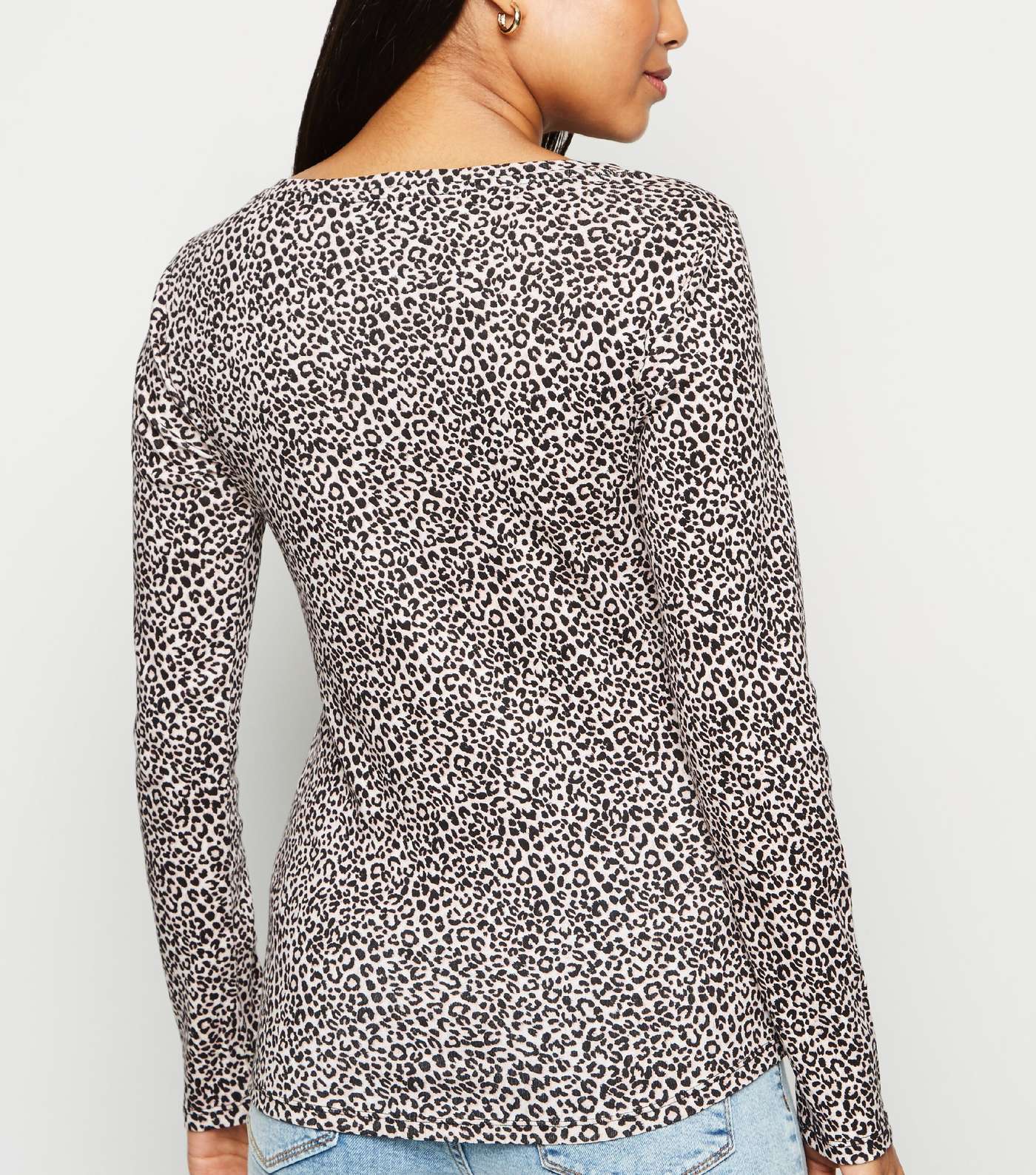 Petite White Leopard Print Ribbed Top Image 3