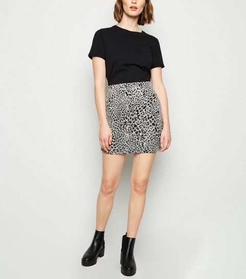 Brown Leopard Jacquard Tube Skirt